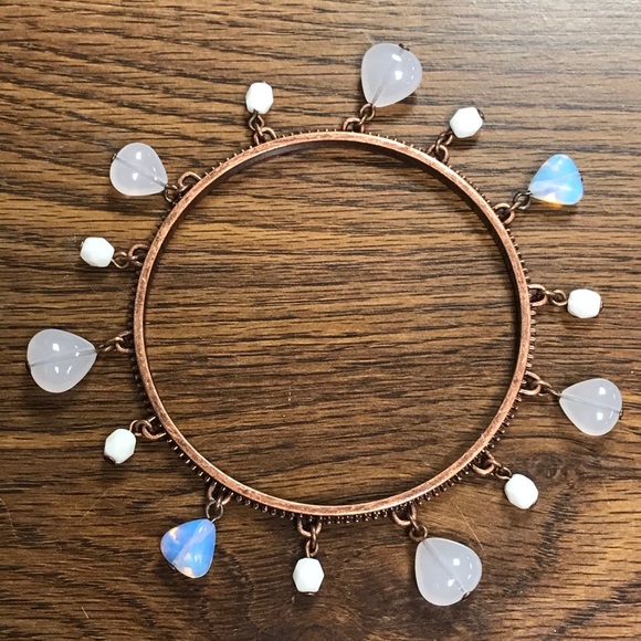 NWT Avon Opalesque Beaded Bangle Large - Picture 2 of 7